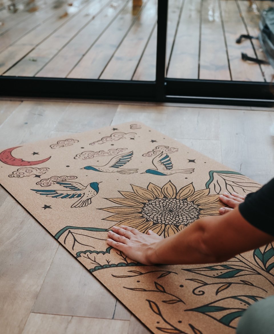 Tapis de yoga 7 chakras par Amsome en liège naturel antidérapant