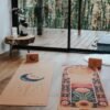 Tapis de yoga Salutation au soleil et Lune Celeste par Amsome en liège antidérapant