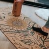 Tapis de yoga 7 chakras et brique par Amsome en liège naturel antidérapant